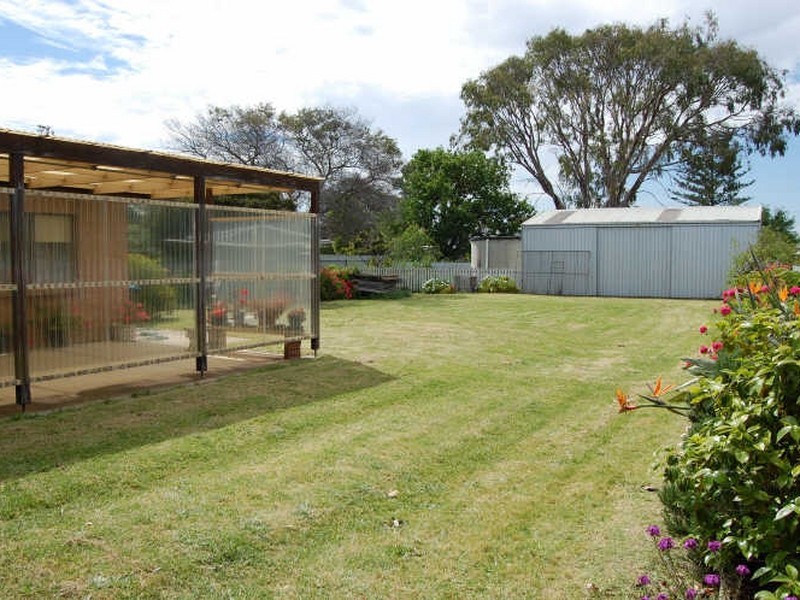 7 Warne Street, Encounter Bay SA 5211