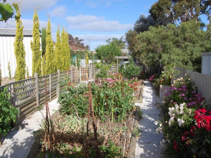 12 Somers Road, Victor Harbor SA 5211