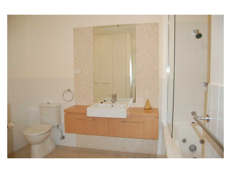 212/162 Hindmarsh Road, Victor Harbor SA 5211