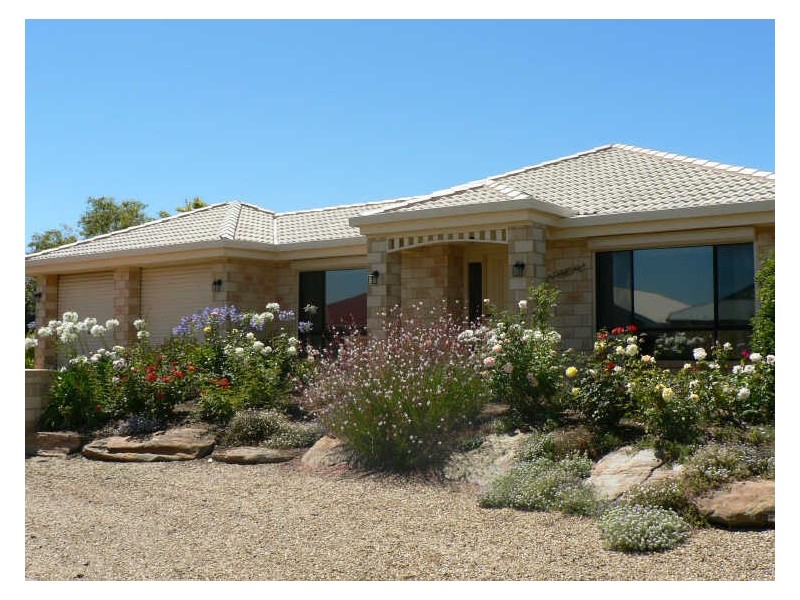 3 Cutter Circuit, Encounter Bay SA 5211