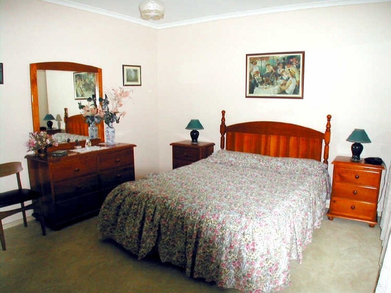 3/4 Russell Street, Encounter Bay SA 5211