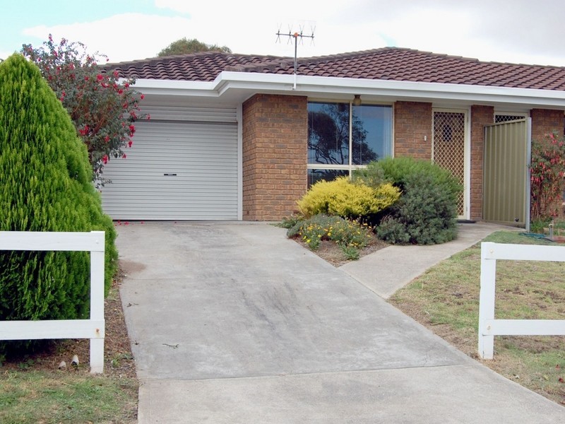 2/30 Marlbrough Ave, Victor Harbor SA 5211