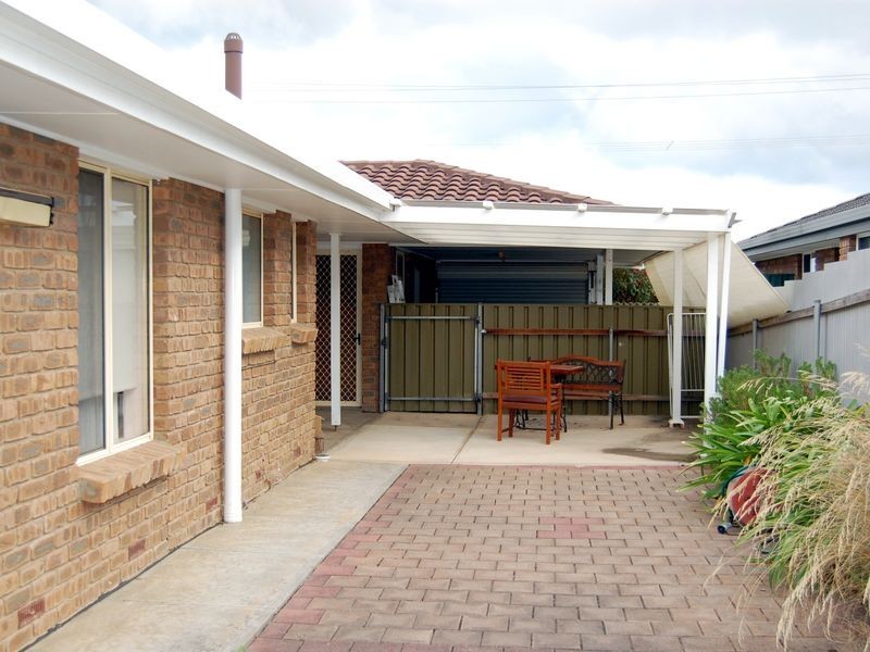 2/30 Marlbrough Ave, Victor Harbor SA 5211