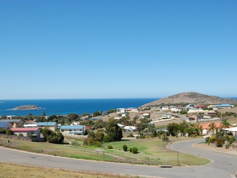 4 Orca Place, Encounter Bay SA 5211