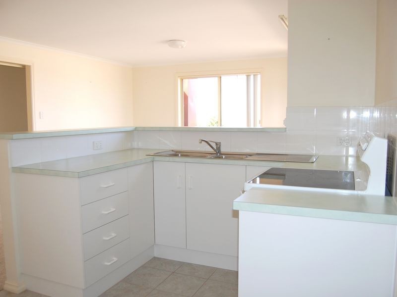 4 Orca Place, Encounter Bay SA 5211