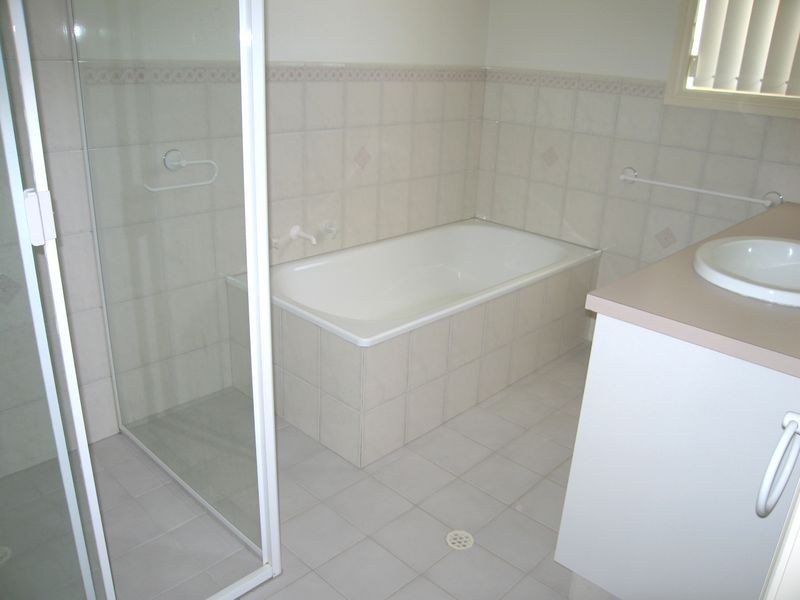 4 Orca Place, Encounter Bay SA 5211