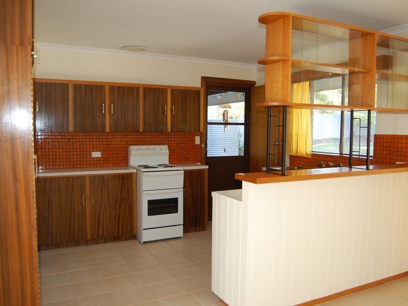 26 Norfolk Avenue, Victor Harbor SA 5211