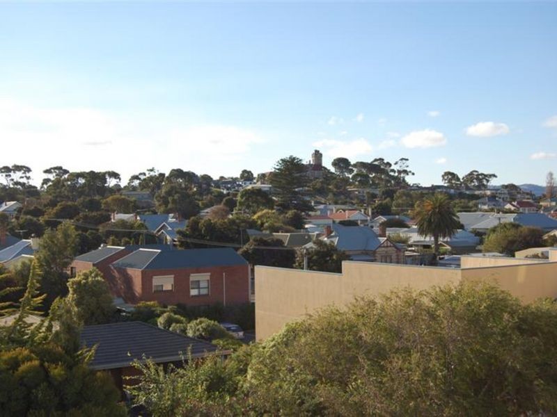 411/162 Hindmarsh Road, Victor Harbor SA 5211
