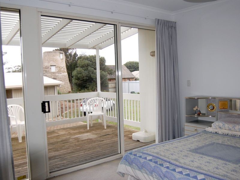 9 Franklin Parade, Encounter Bay SA 5211