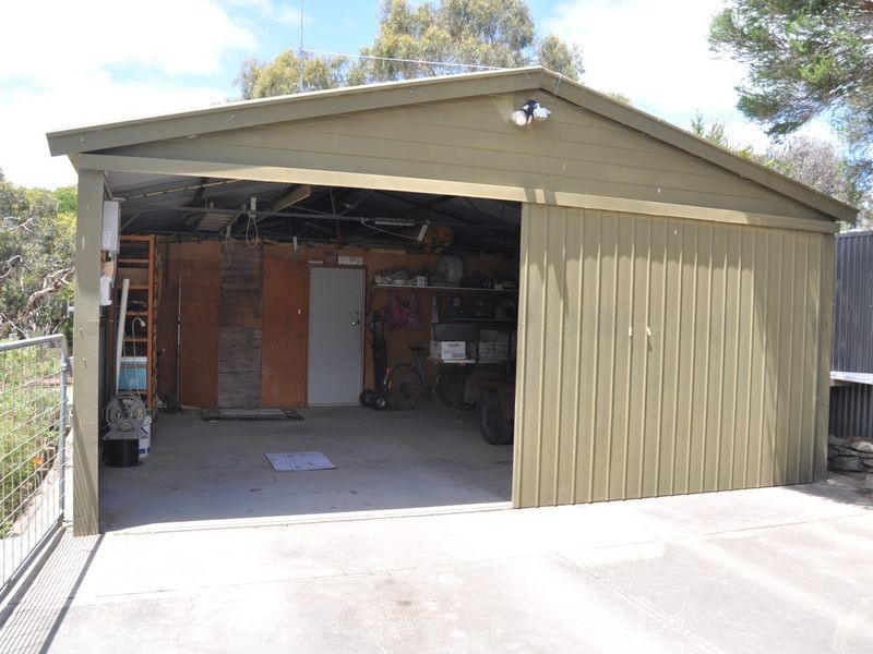 10 Wattlebury Road, Victor Harbor SA 5211