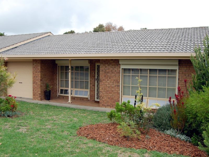 2/10 Carlyle Street, Victor Harbor SA 5211