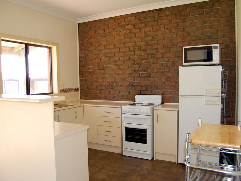209 Port Elliot Road, Victor Harbor SA 5211