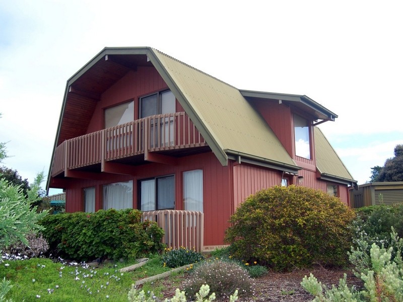 1 Crystal Court, Encounter Bay SA 5211