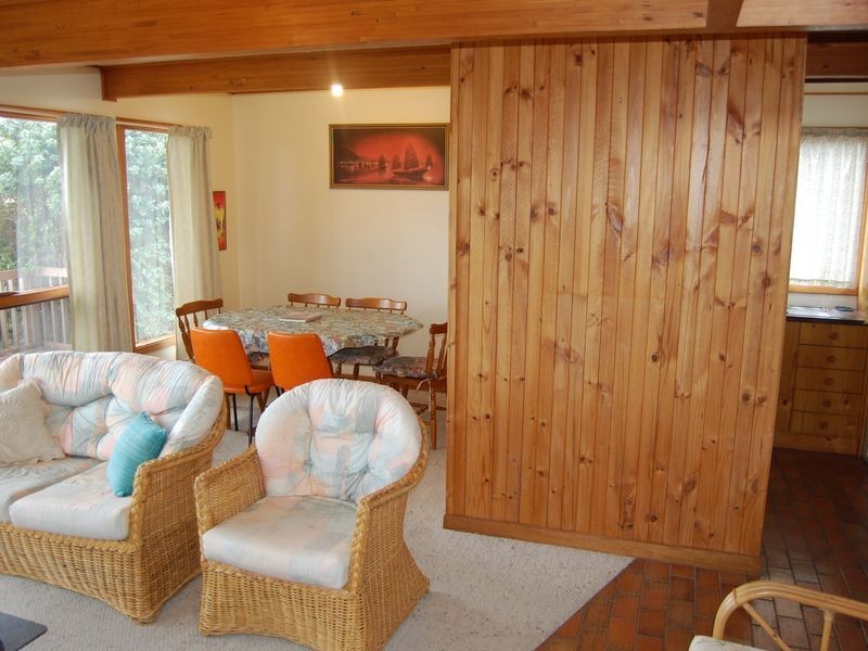 1 Crystal Court, Encounter Bay SA 5211