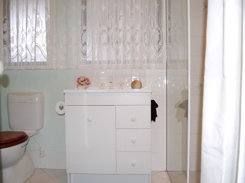192 Canterbury Road, Victor Harbor SA 5211