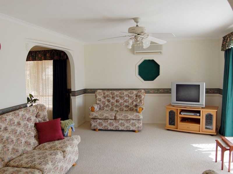 63 Lakeside Circuit, Encounter Bay SA 5211