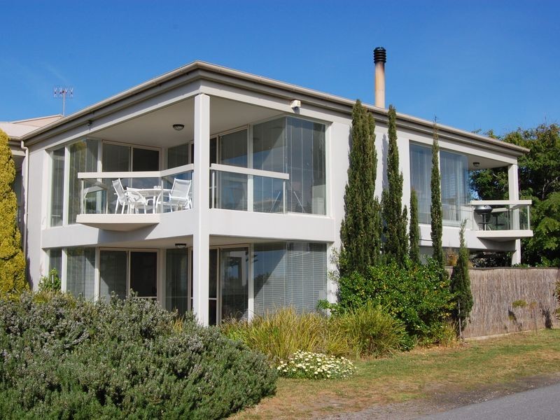 19 Franklin Parade, Encounter Bay SA 5211