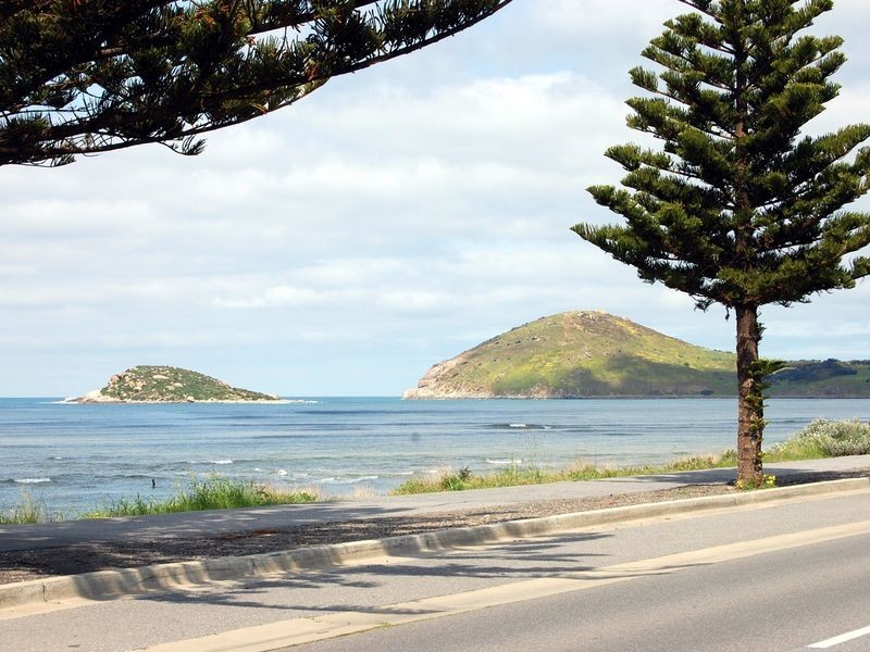 19 Franklin Parade, Encounter Bay SA 5211