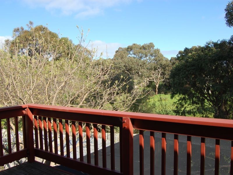 3 Hay Court, Victor Harbor SA 5211