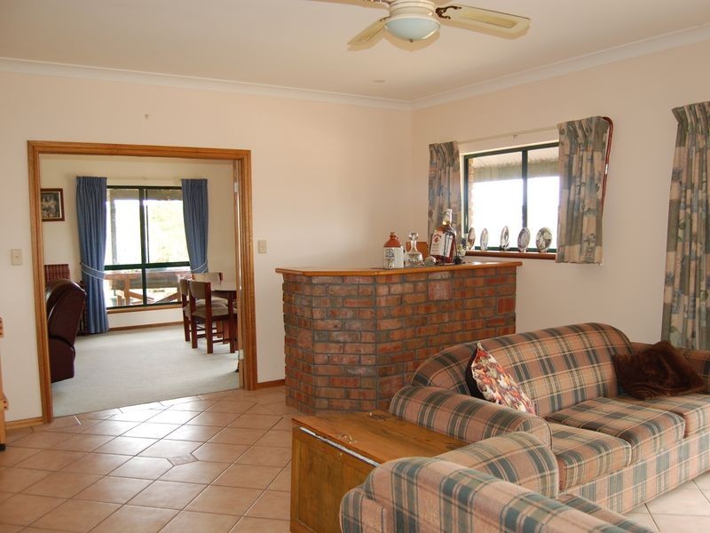 70 Cartwright Road, Victor Harbor SA 5211