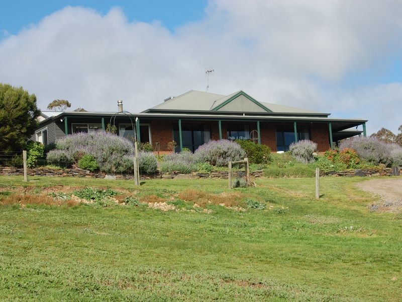 70 Cartwright Road, Victor Harbor SA 5211