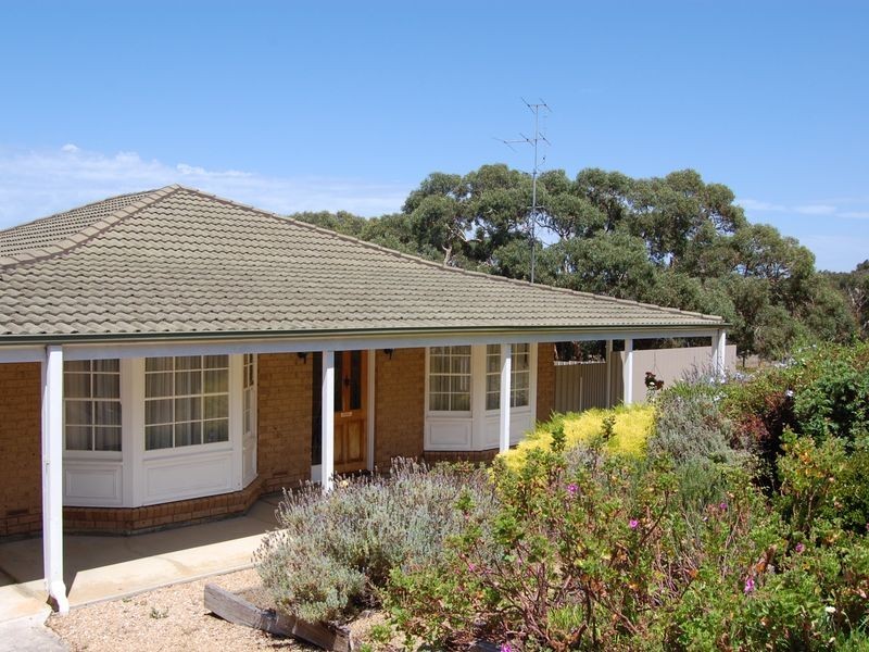17 Altman Avenue, Victor Harbor SA 5211