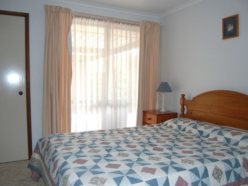 107 Albatross Ave, Hayborough SA 5211