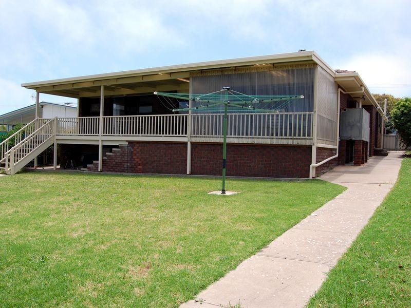107 Albatross Ave, Hayborough SA 5211