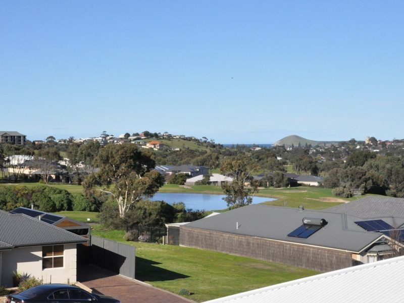 135 Coromandel Drive, Mccracken SA 5211