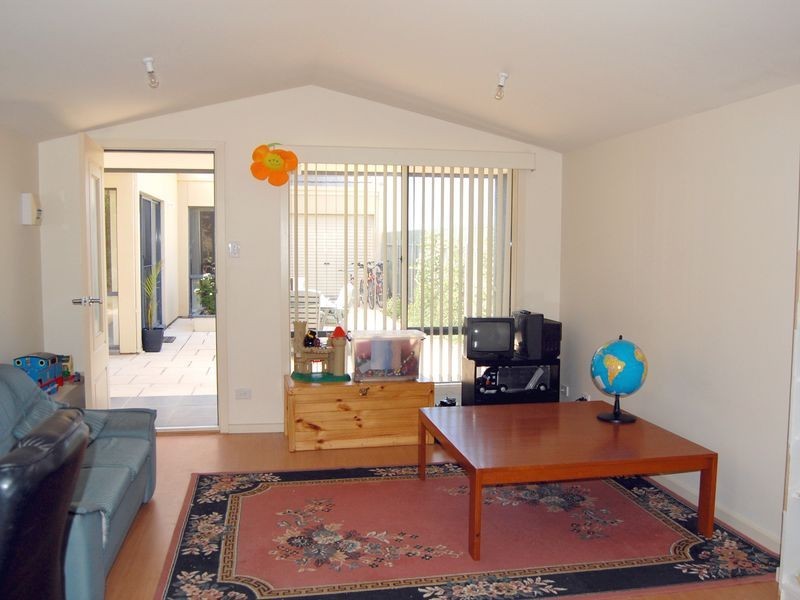 135 Coromandel Drive, Mccracken SA 5211