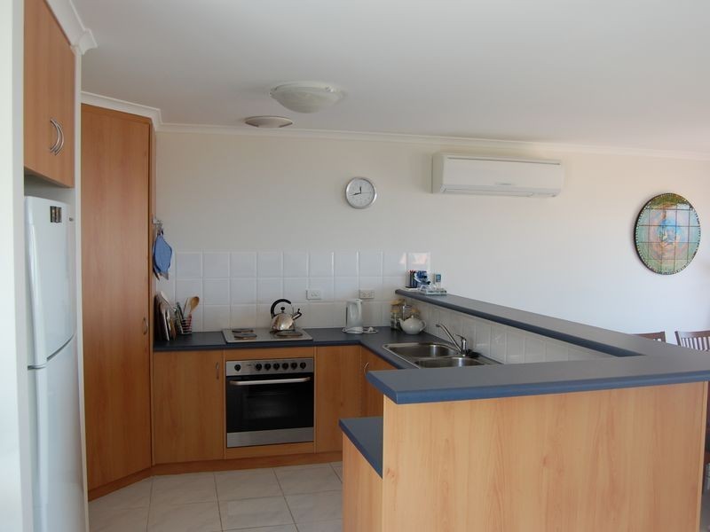15 Stone Hut Circuit, Encounter Bay SA 5211