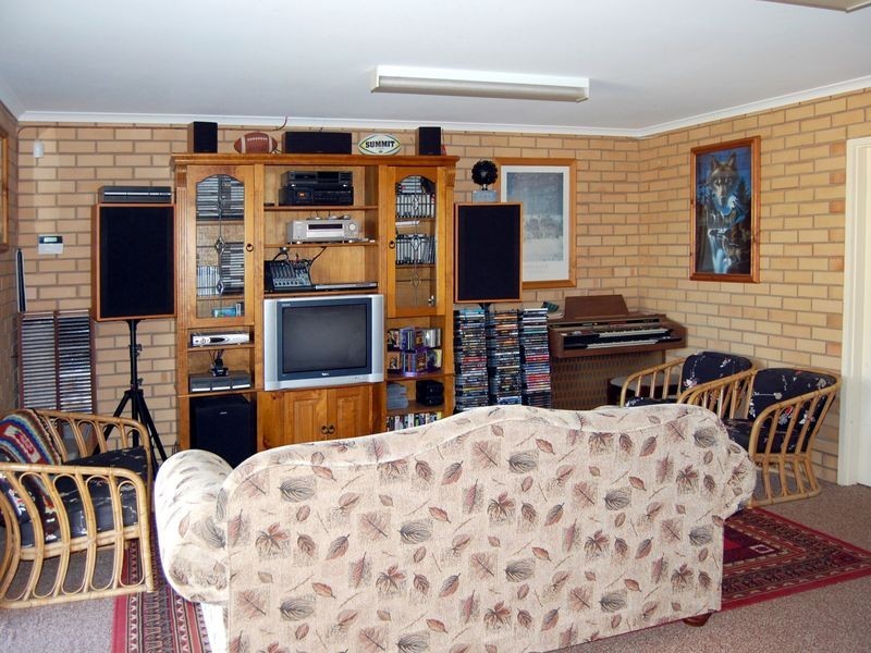 54 Dodson Road, Encounter Bay SA 5211