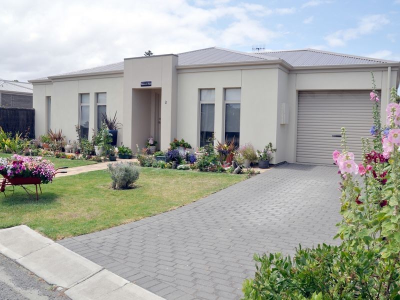 2 Smith Street, Encounter Bay SA 5211