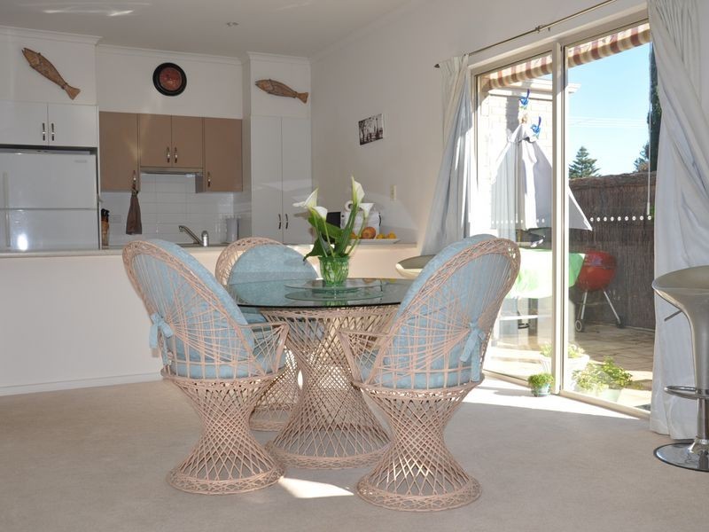 2 Smith Street, Encounter Bay SA 5211