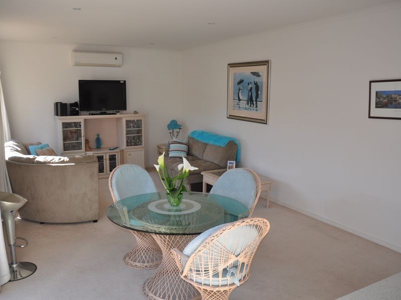 2 Smith Street, Encounter Bay SA 5211