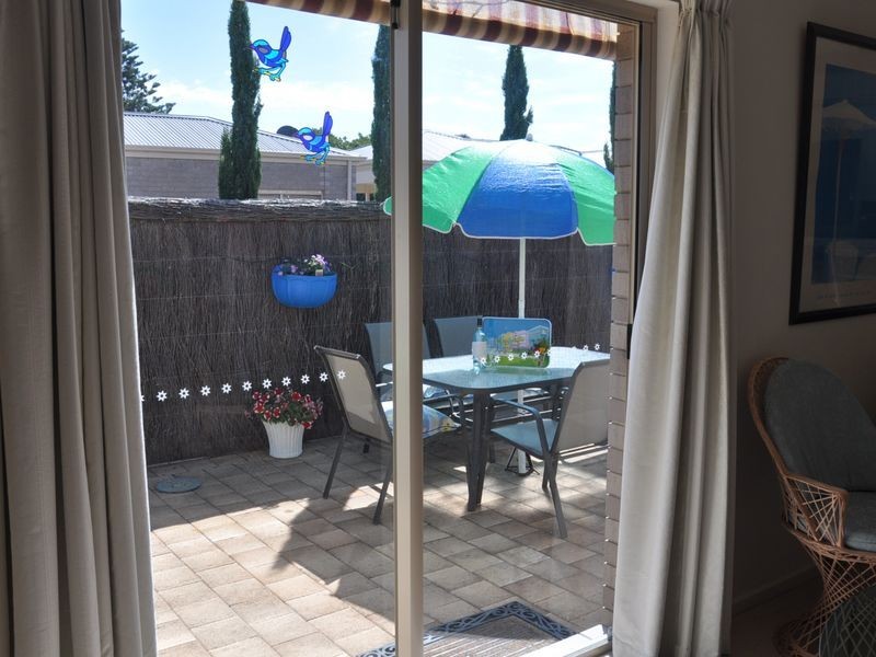 2 Smith Street, Encounter Bay SA 5211