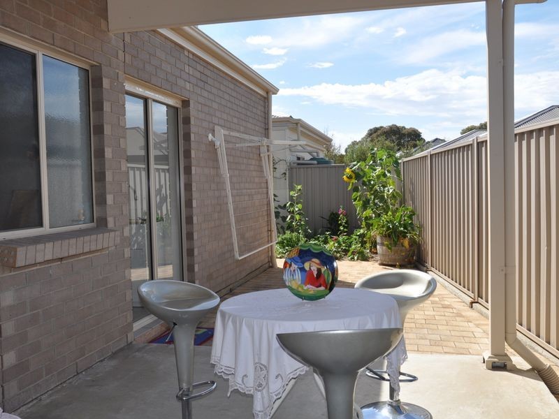 2 Smith Street, Encounter Bay SA 5211