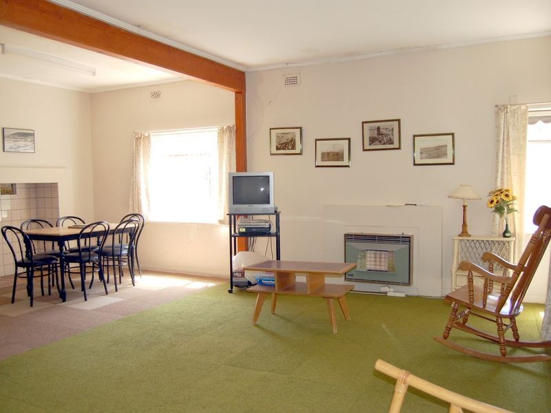 7 Sturt Street, Port Elliot SA 5212