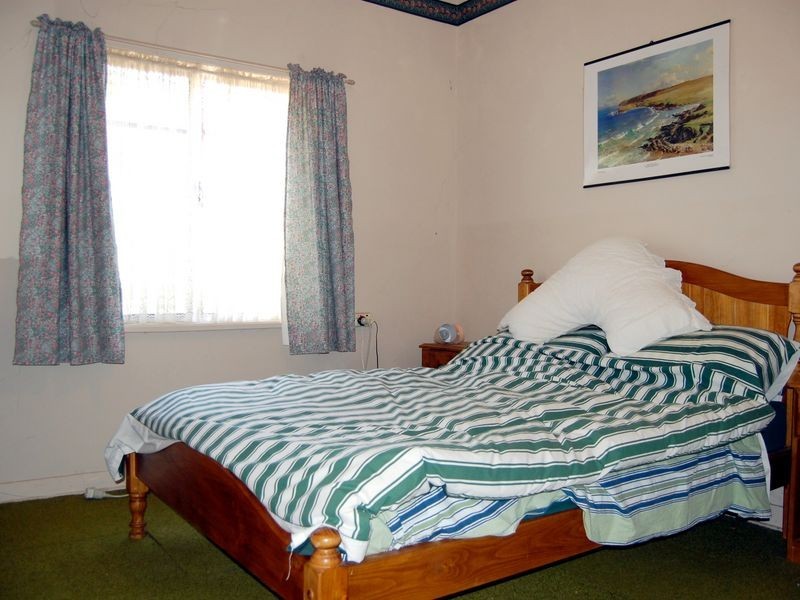 7 Sturt Street, Port Elliot SA 5212