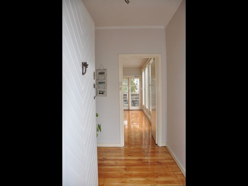 34 Pine Avenue, Victor Harbor SA 5211