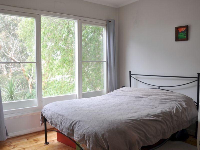 34 Pine Avenue, Victor Harbor SA 5211