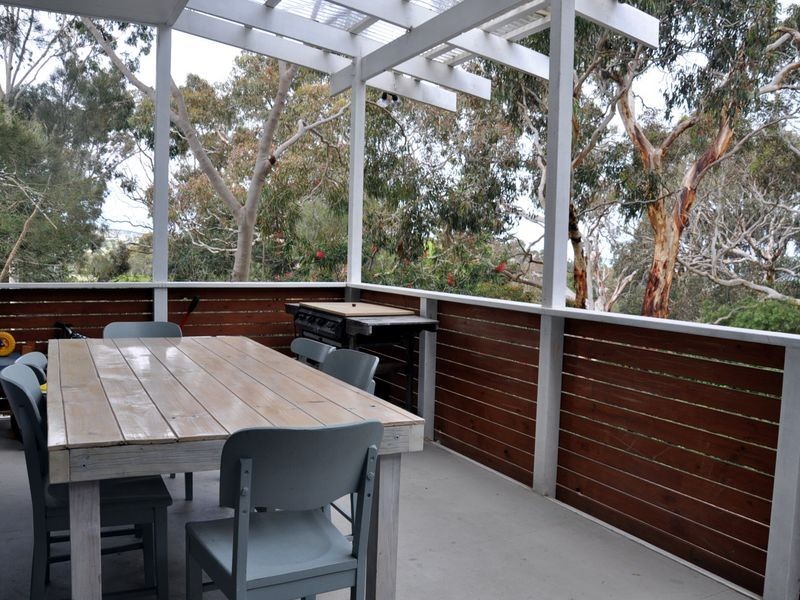 34 Pine Avenue, Victor Harbor SA 5211