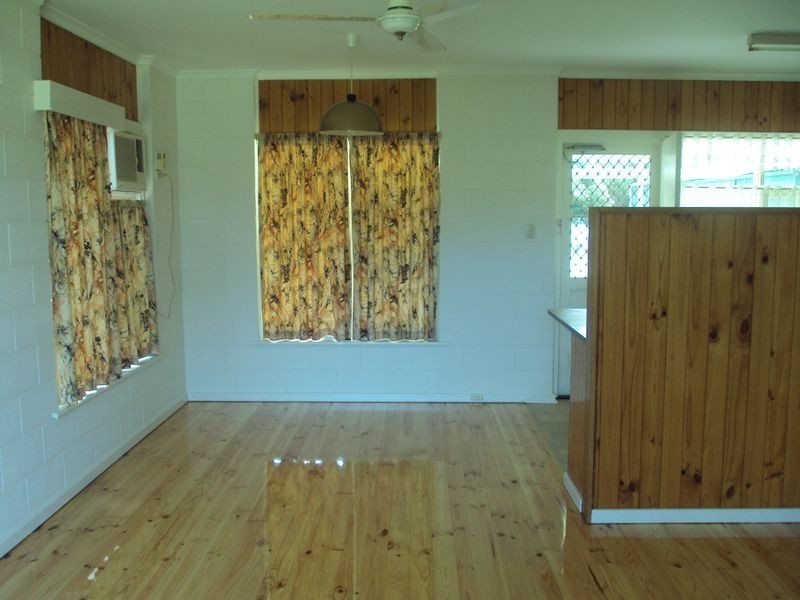 6 Bluff Crescent, Encounter Bay SA 5211