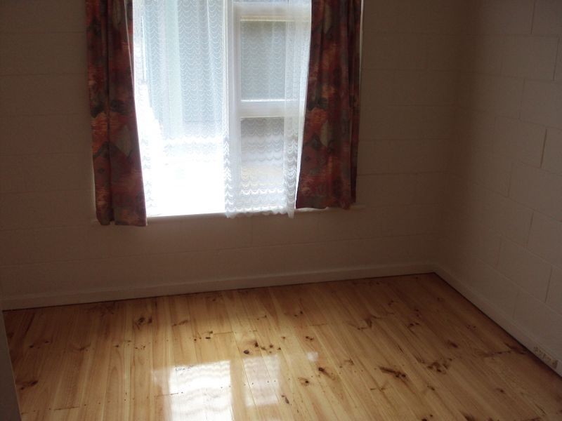 6 Bluff Crescent, Encounter Bay SA 5211