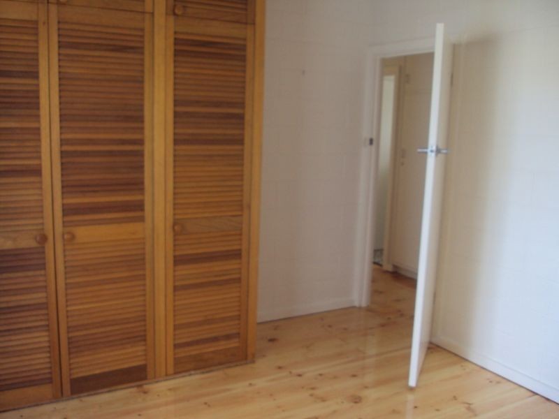 6 Bluff Crescent, Encounter Bay SA 5211