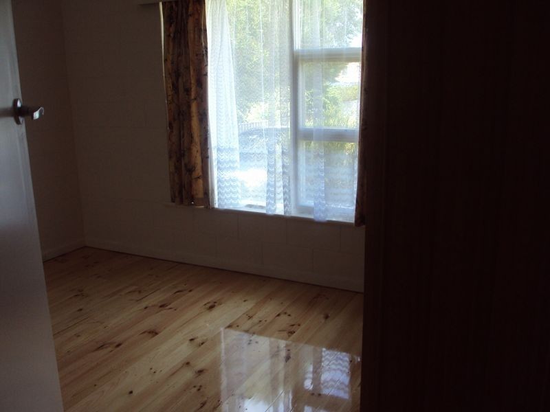 6 Bluff Crescent, Encounter Bay SA 5211