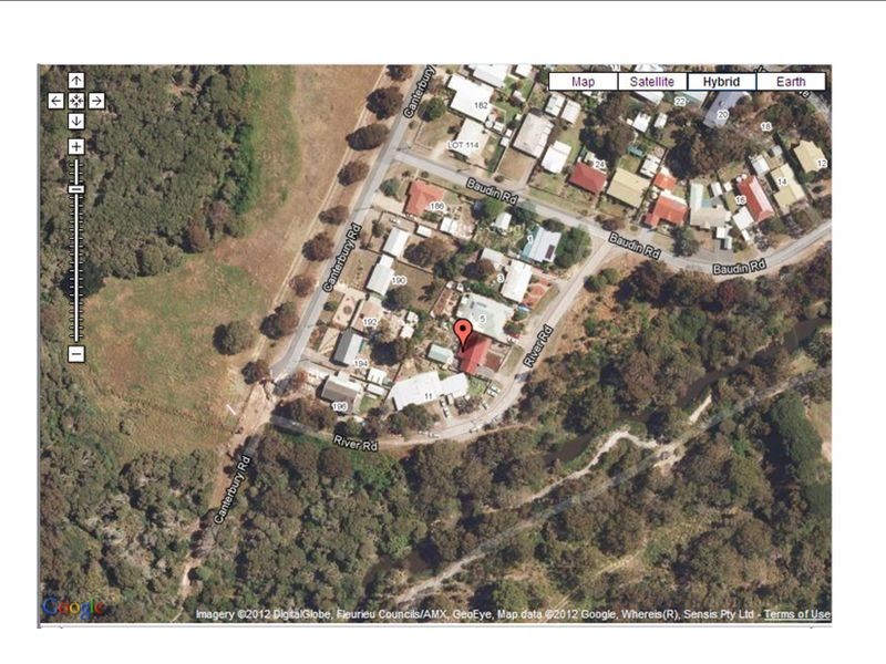 7 River Road, Victor Harbor SA 5211