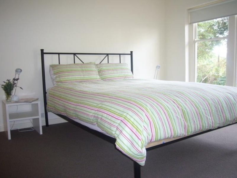 19 Nevin Avenue, Encounter Bay SA 5211