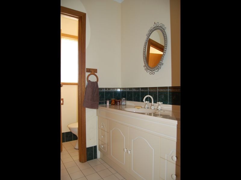 102 Cudmore Road, Mccracken SA 5211