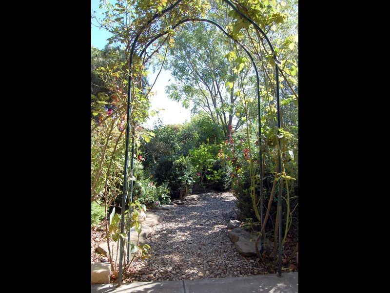 4 Dolphin Avenue, Encounter Bay SA 5211